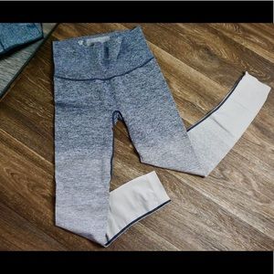 Ombré grey leggings